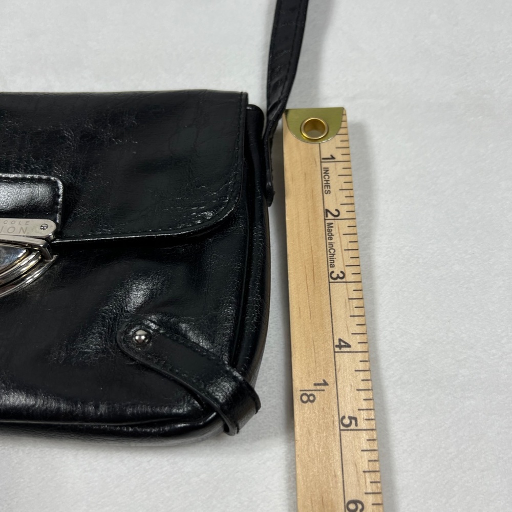 Kenneth Cole crossbody bag - Picture 4 of 9